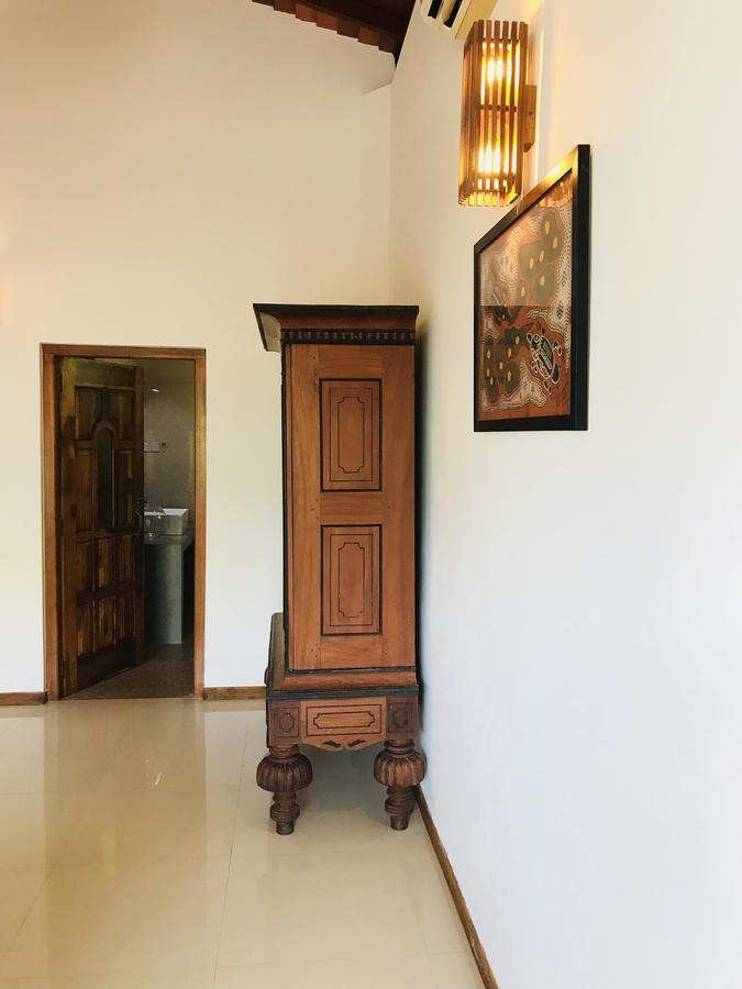 Neli Guests House Hotell Unawatuna Eksteriør bilde