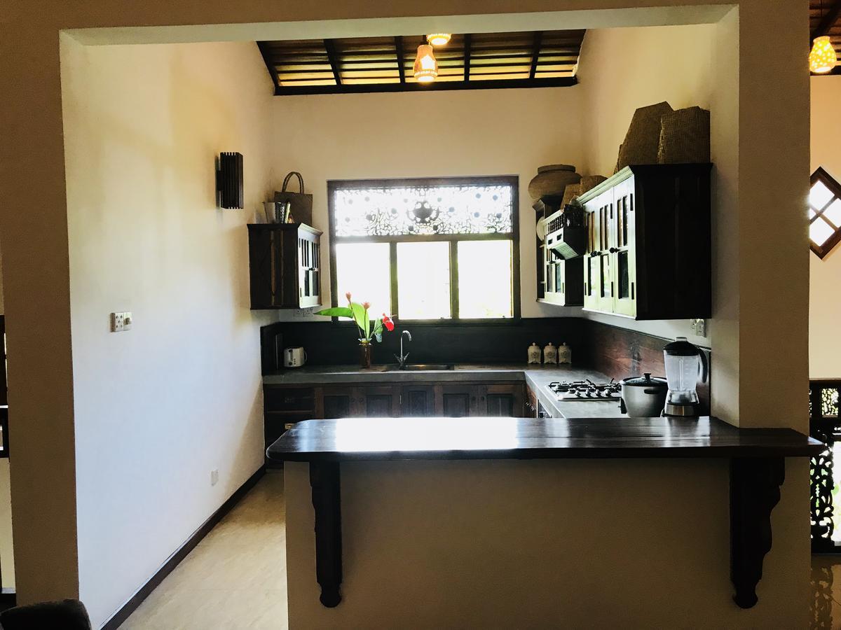Neli Guests House Hotell Unawatuna Eksteriør bilde