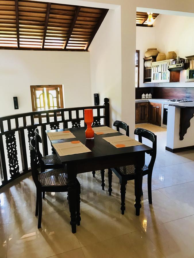 Neli Guests House Hotell Unawatuna Eksteriør bilde